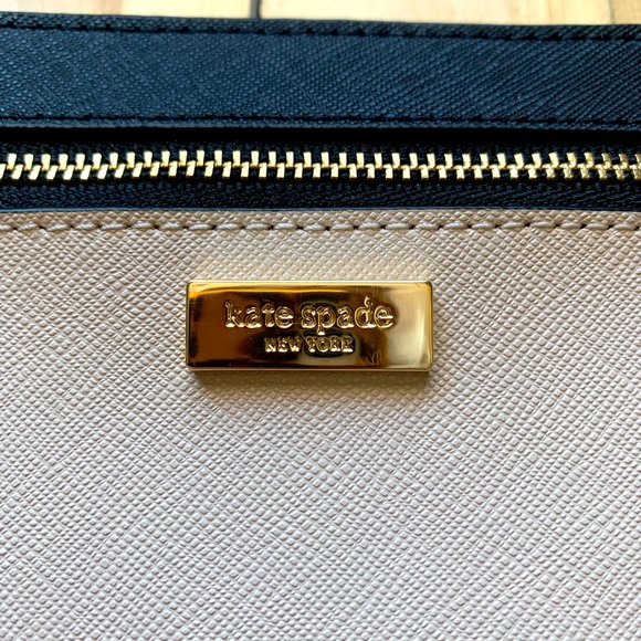 Kate Spade black/ cream colour block wristlet - Picture 2 of 4